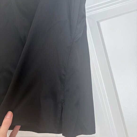 Classic Silk Tank Top Basic - Picture 3 of 4